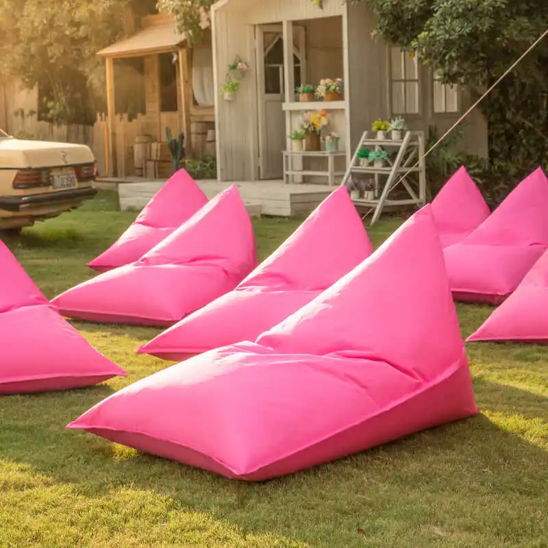 Outdoor Furniture Yellow - أرائك وردية فريدة من نوعها باللون