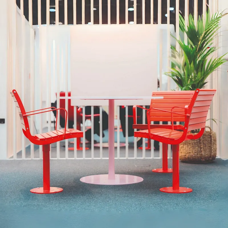 طقم طاولة وكراسي خشبية للحدائق - مراجعة Outdoor Furniture Yellow وسعره