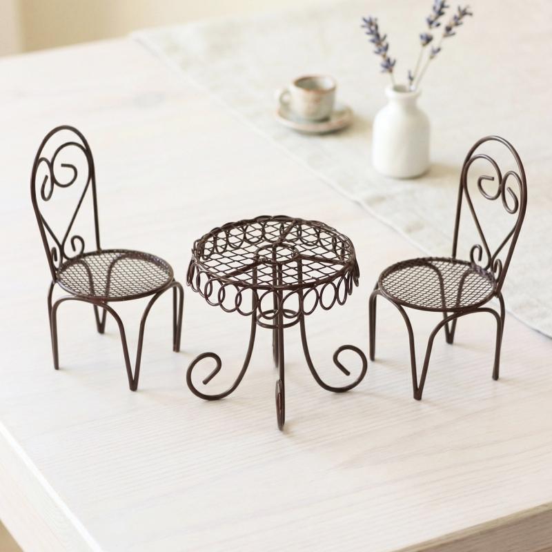 1/3 قطع ديكورات حديقة بيت الدم - مراجعة Bistro Table Set وسعره